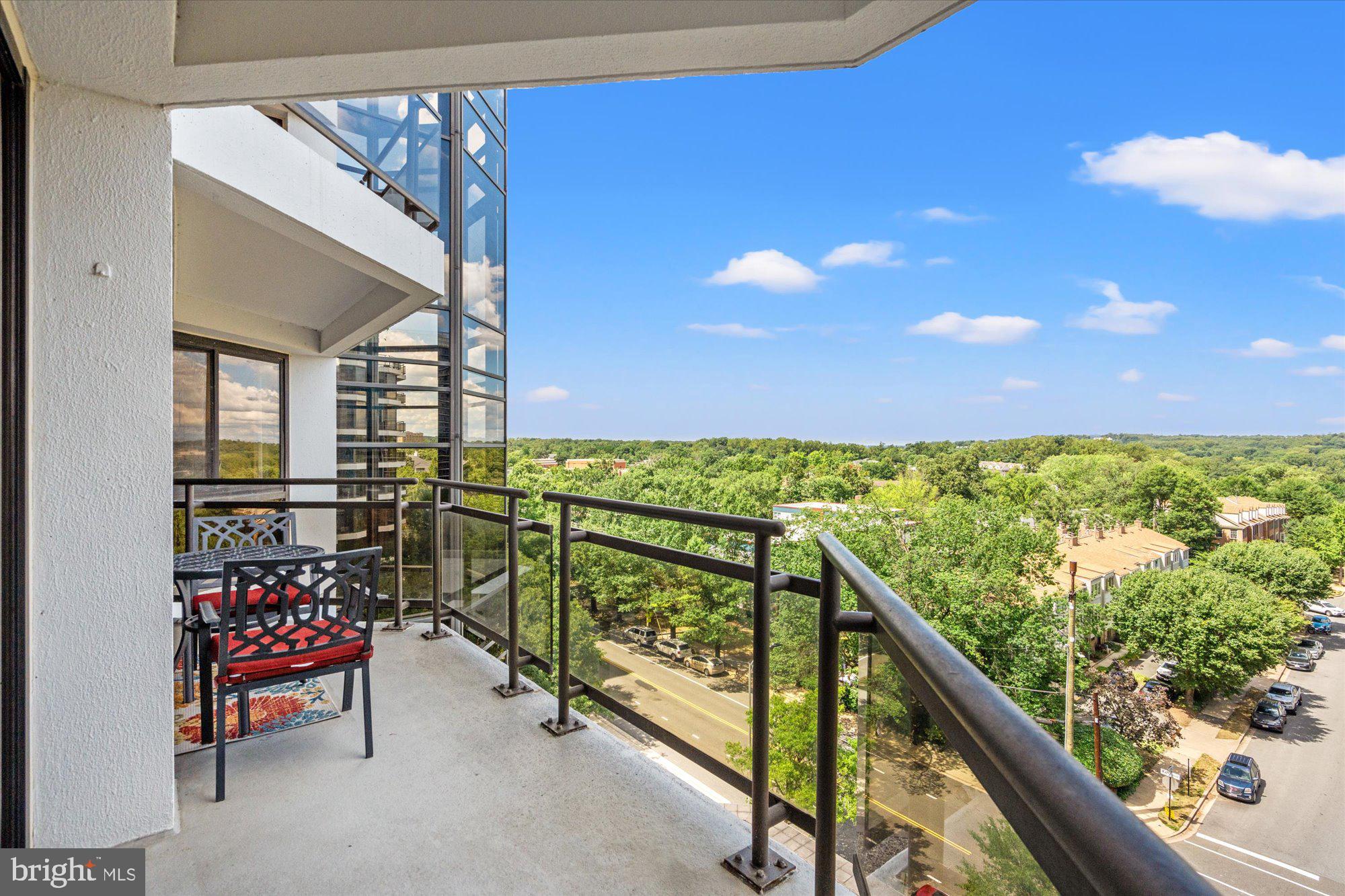 1530 KEY BOULEVARD 816