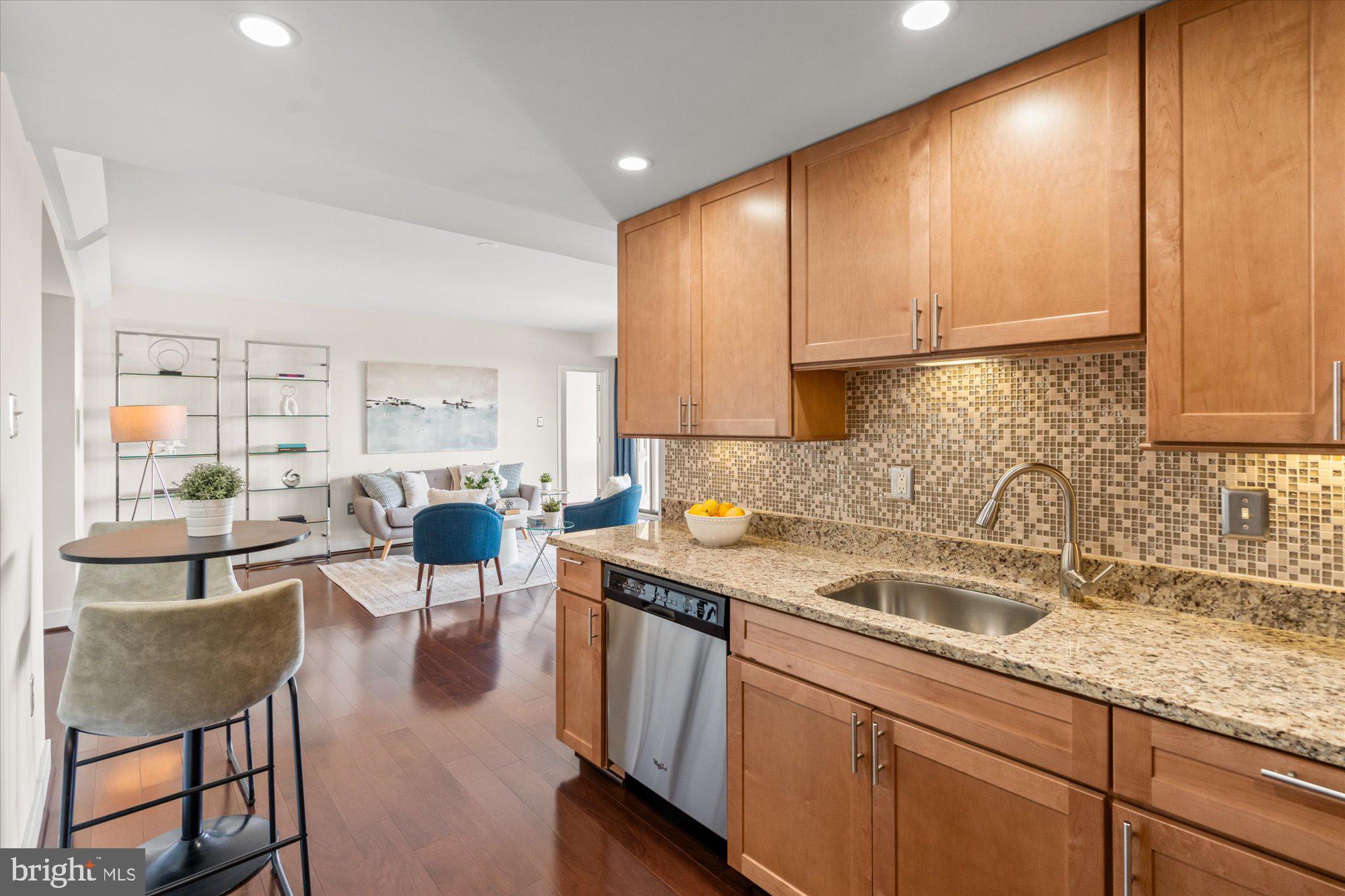 1530 KEY BOULEVARD 816