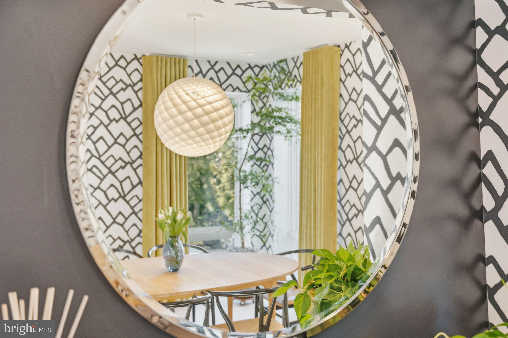 1404 N HERNDON STREET