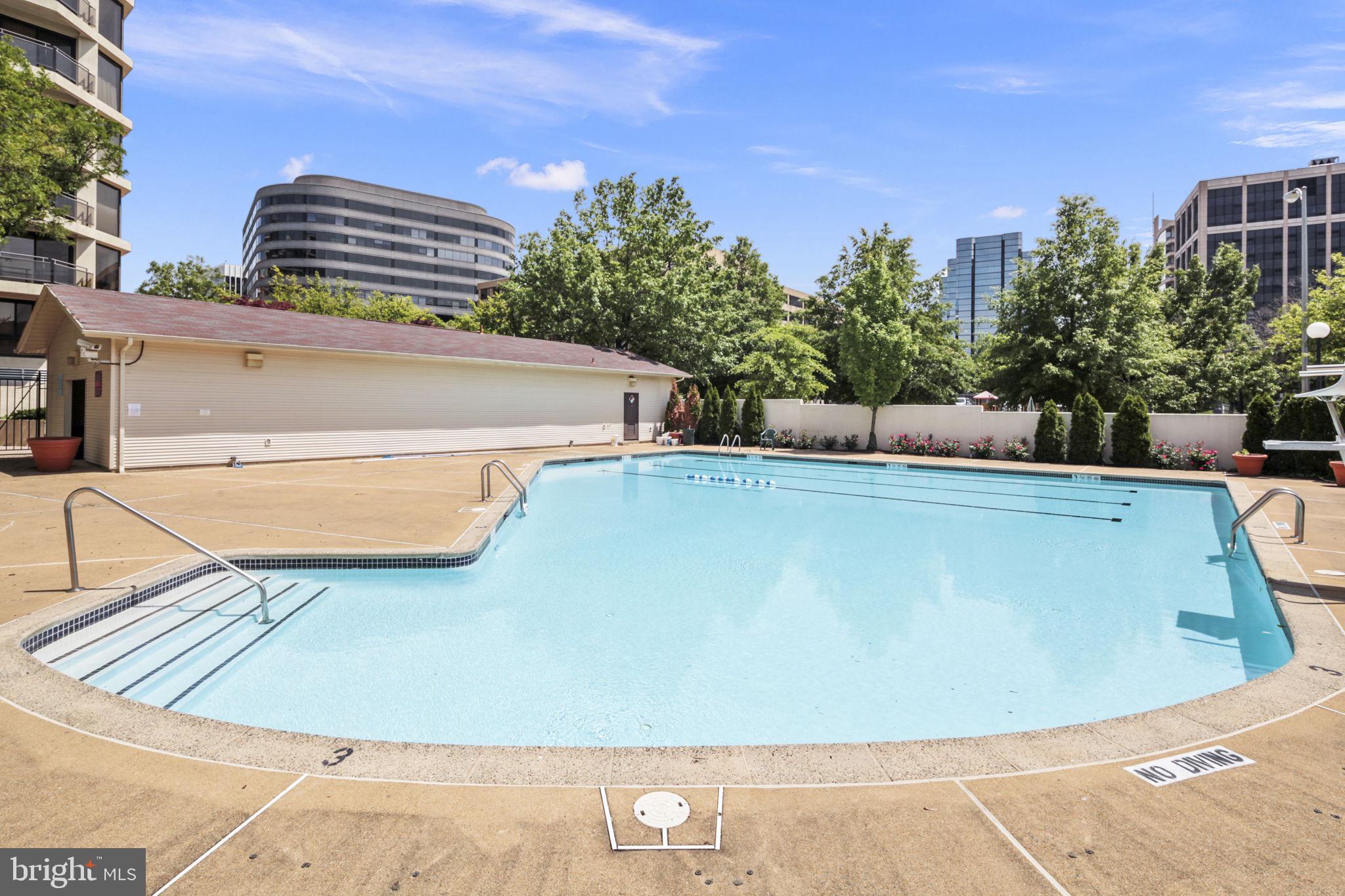 1530 KEY BOULEVARD 512