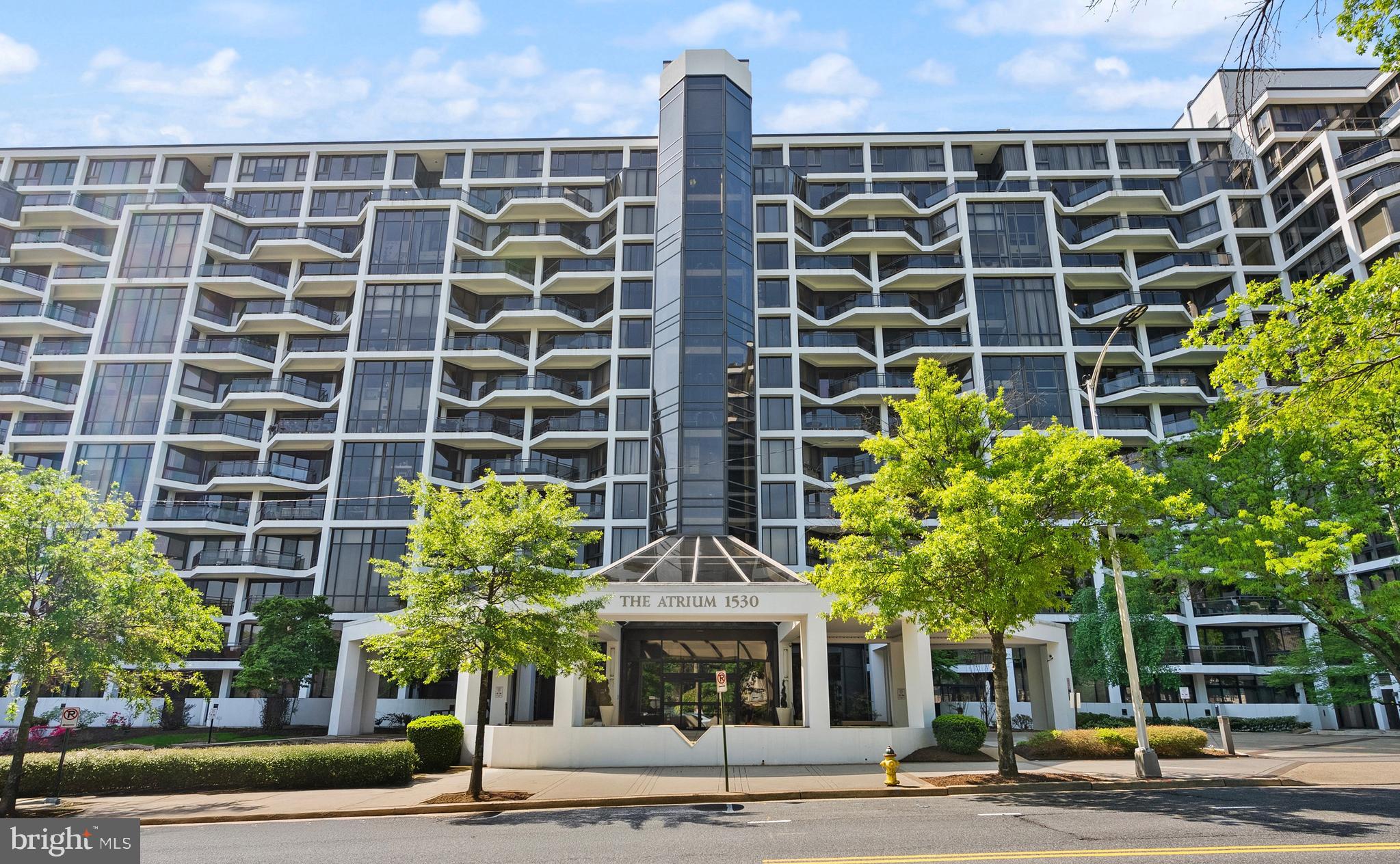 1530 KEY BOULEVARD 512