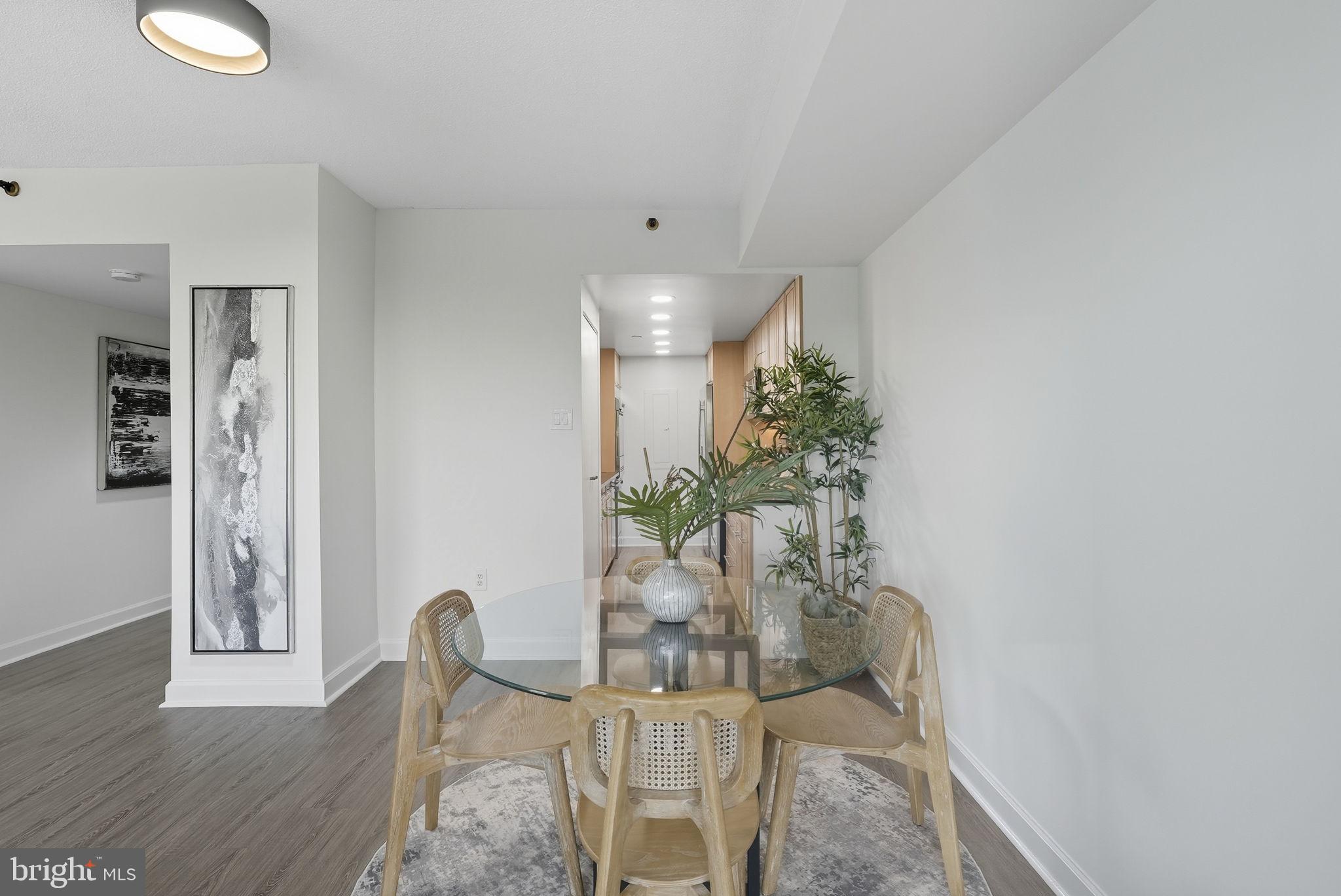 1530 KEY BOULEVARD 512