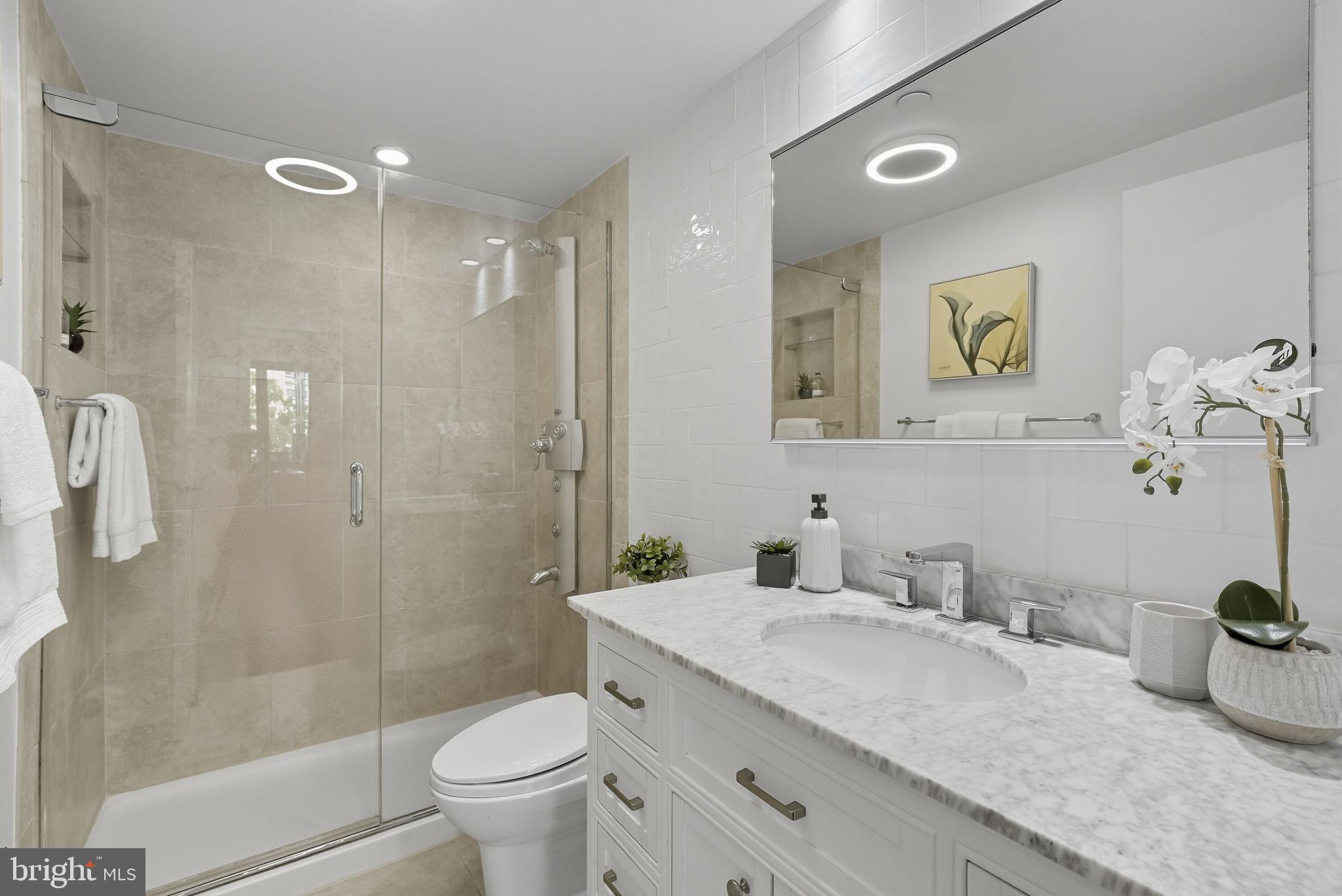 1530 KEY BOULEVARD 512