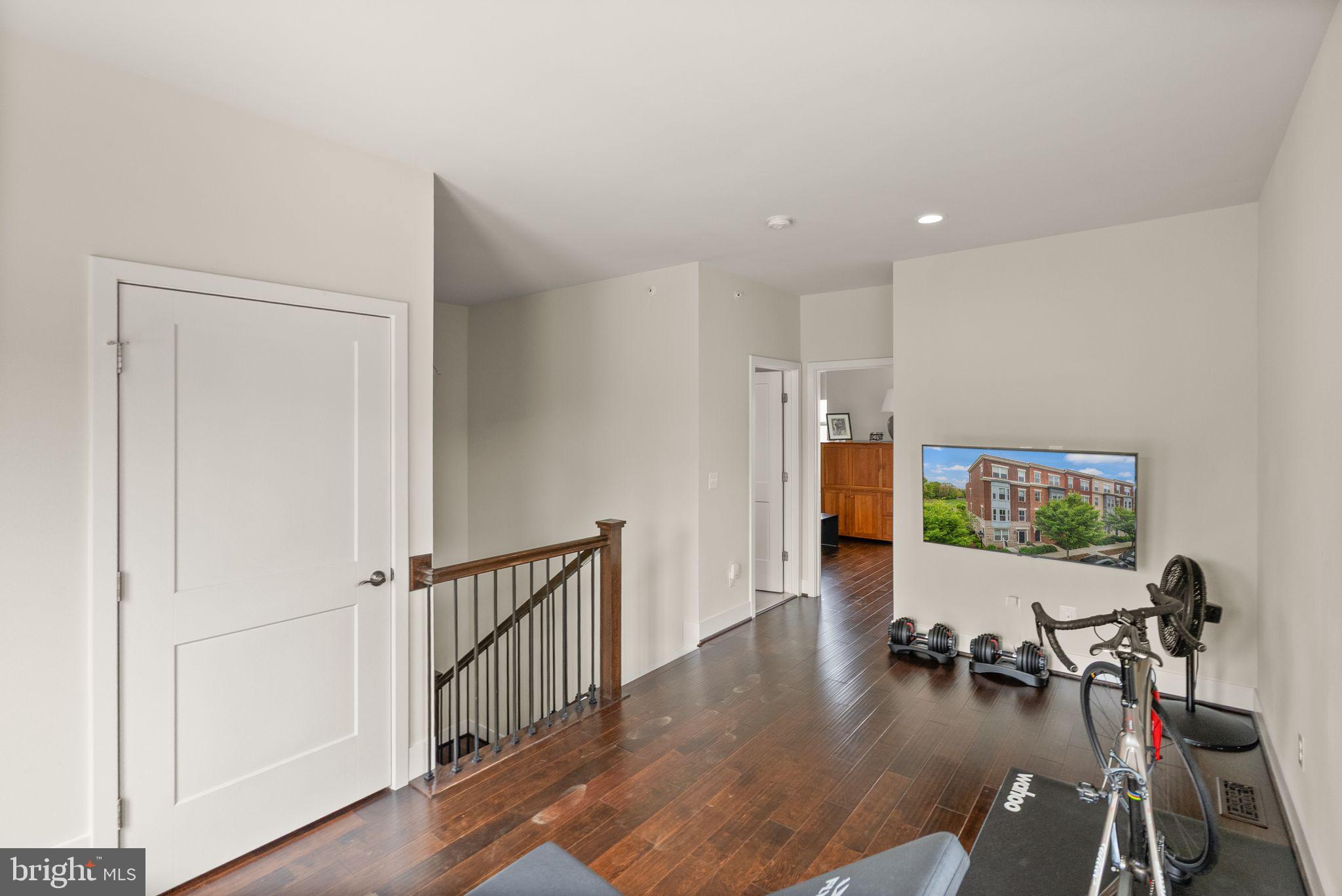 11687 Sunrise Square Pl