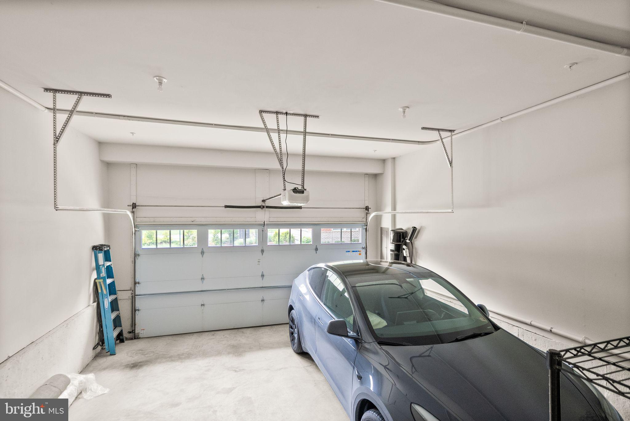 11687 Sunrise Square Pl