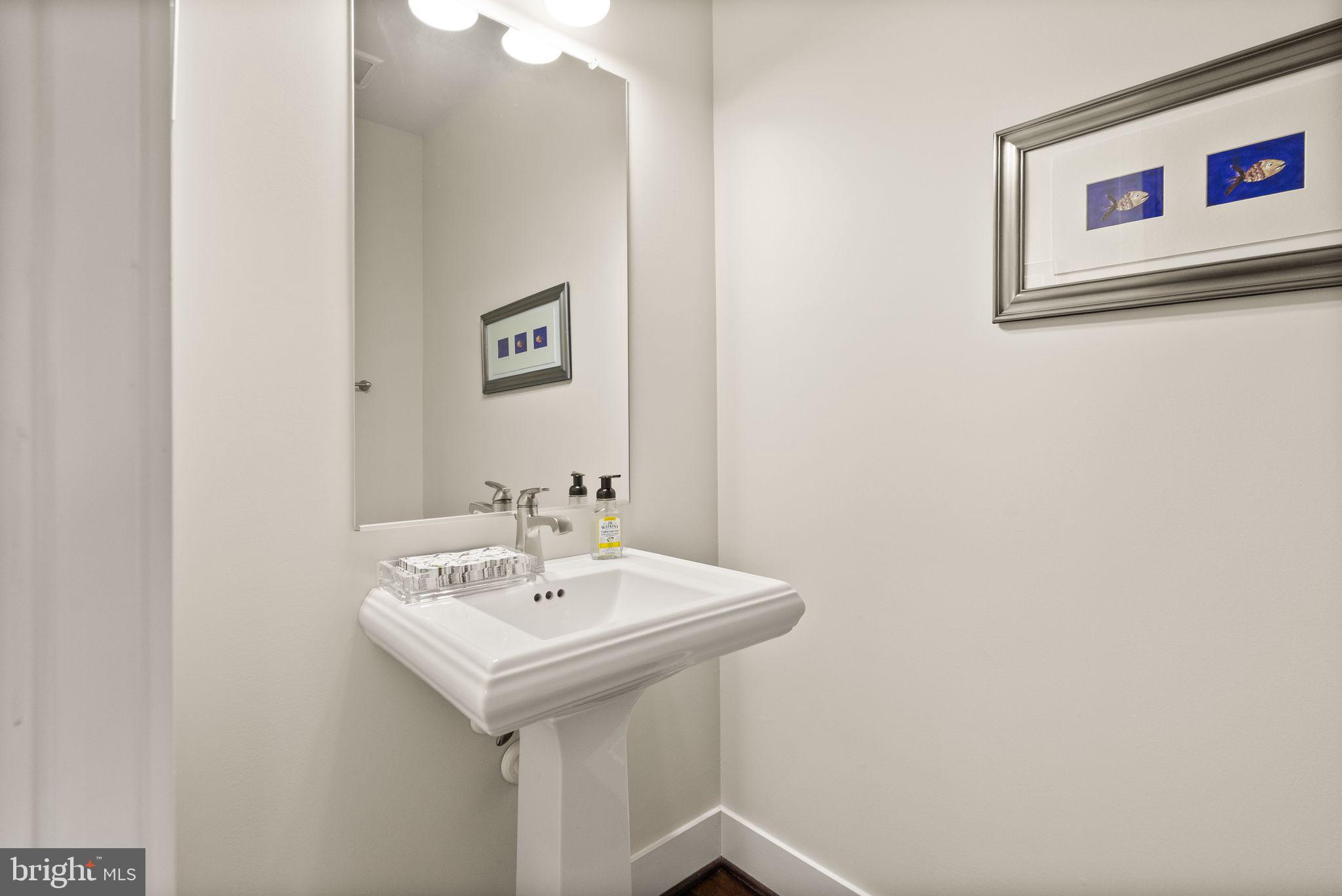11687 Sunrise Square Pl
