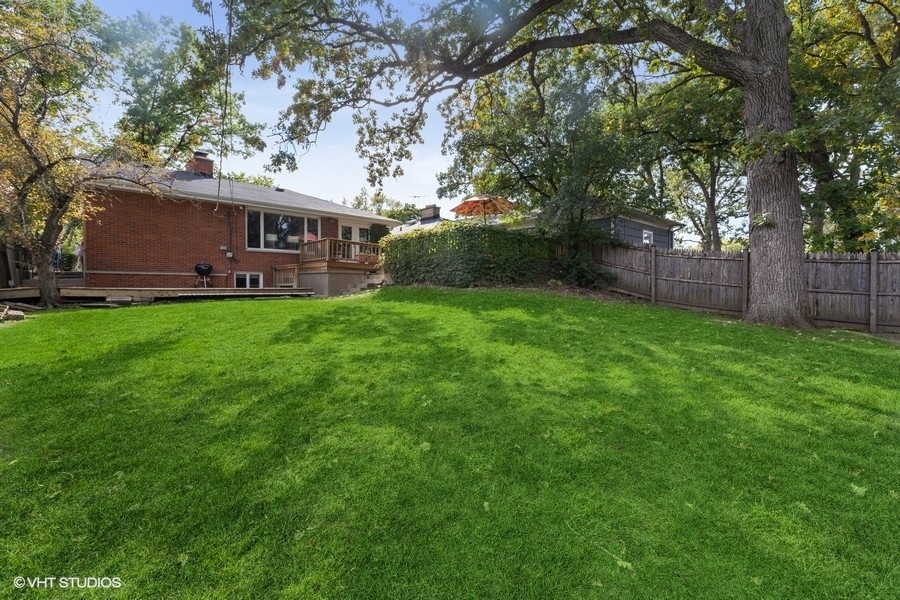432 Longfellow Avenue