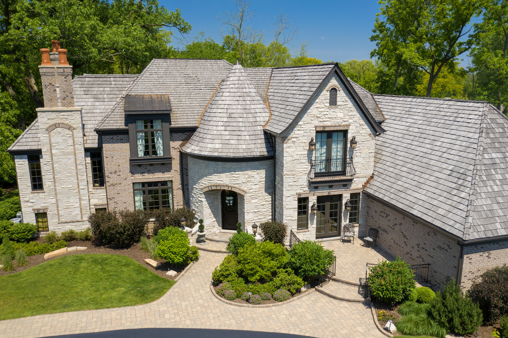21 Aberdeen Court