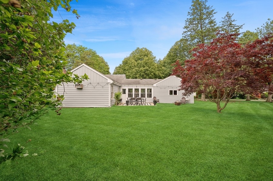 1500 Deerfield Place