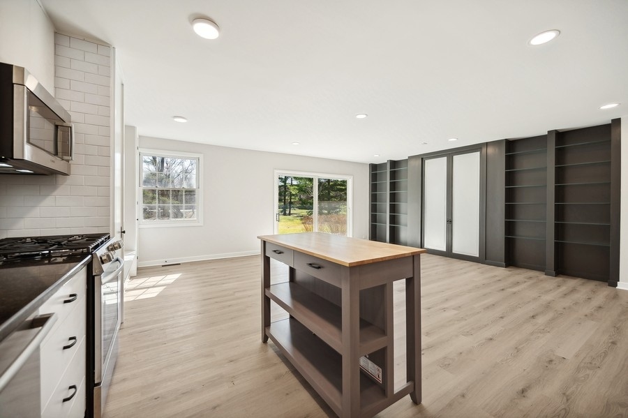 1220 Park Avenue W Unit: 114