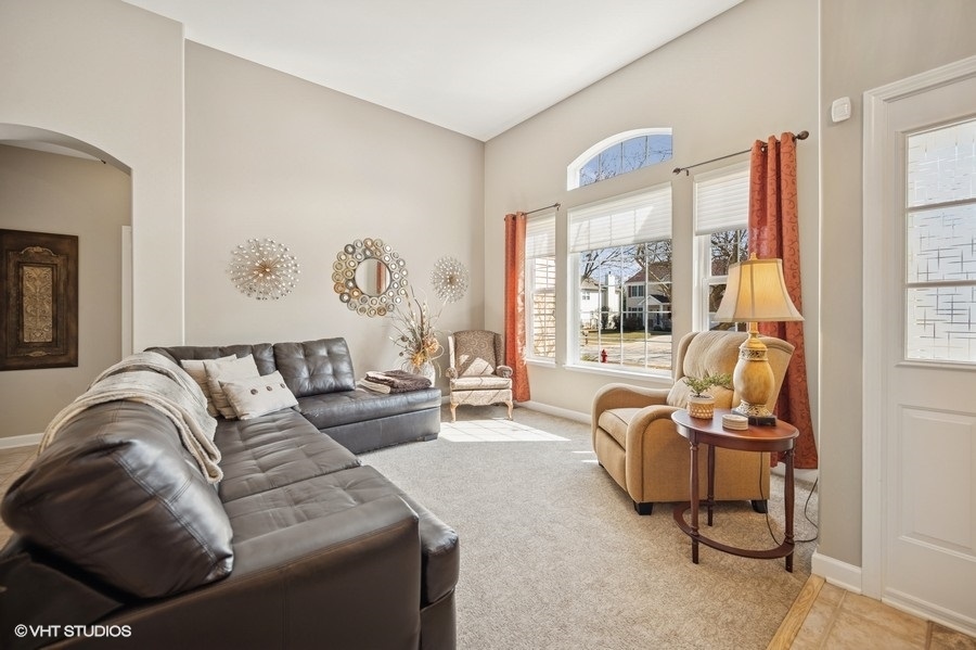 5582 Chapel Hill