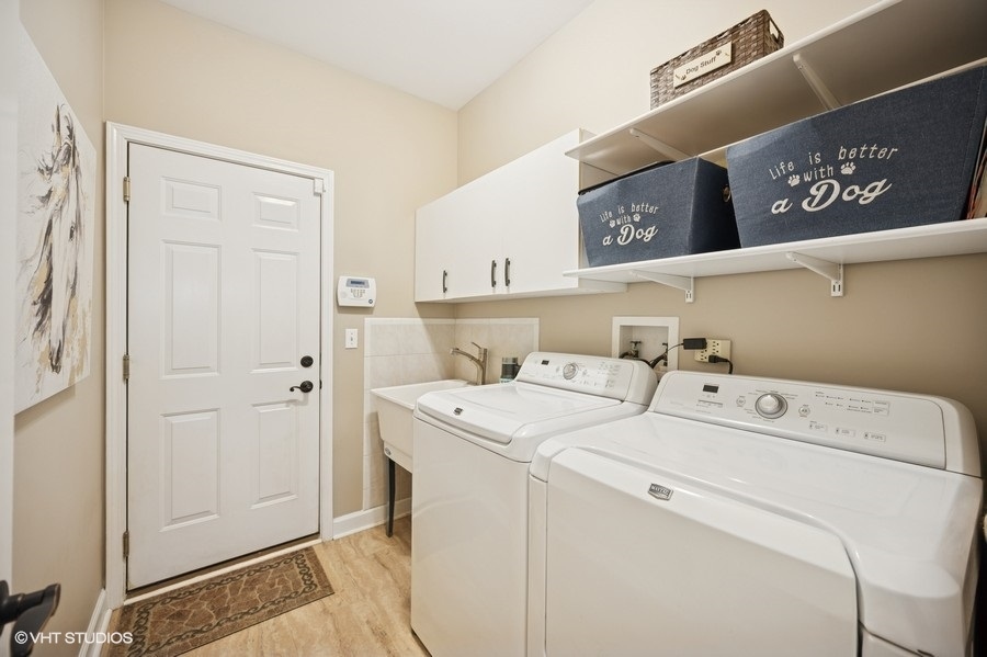 5582 Chapel Hill
