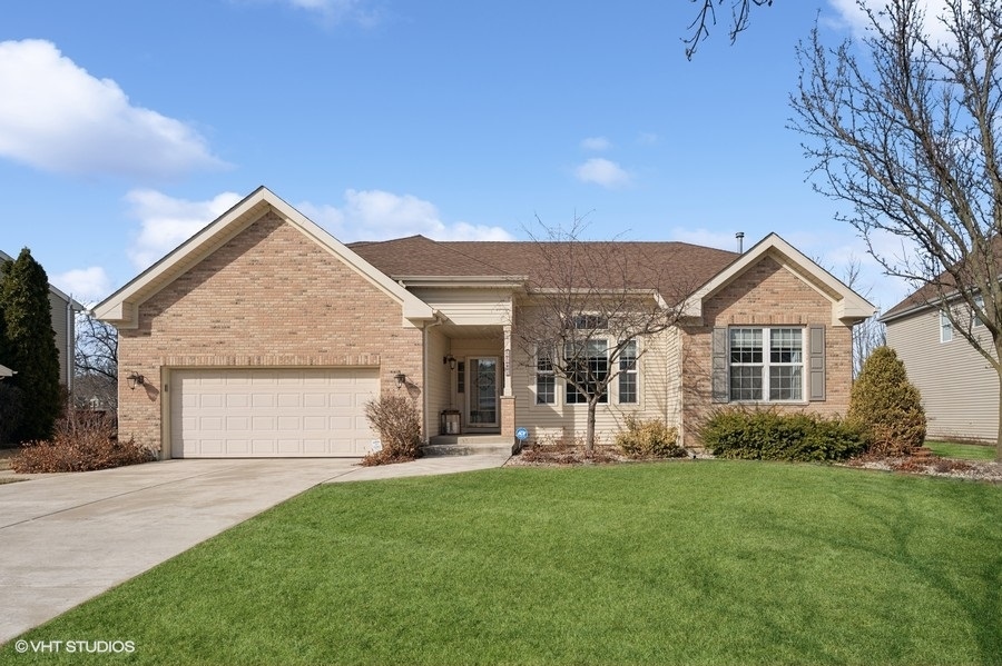 5582 Chapel Hill