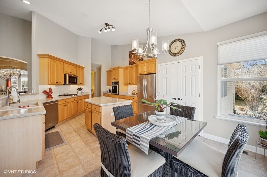 5582 Chapel Hill