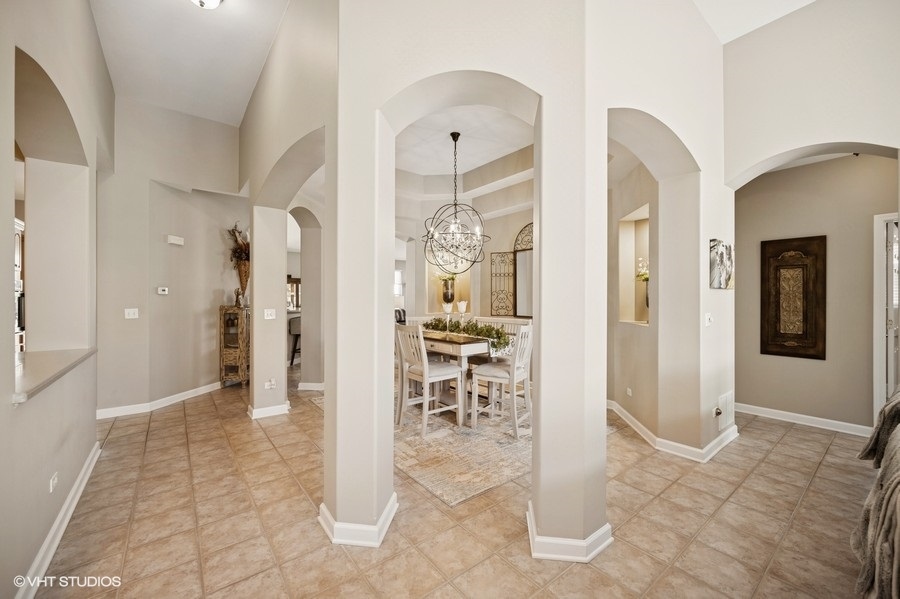 5582 Chapel Hill