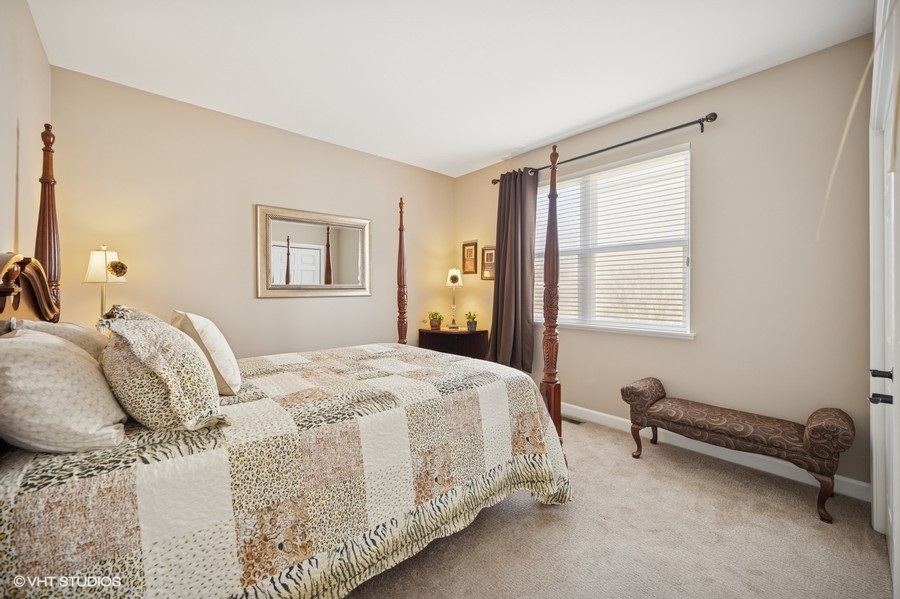 5582 Chapel Hill