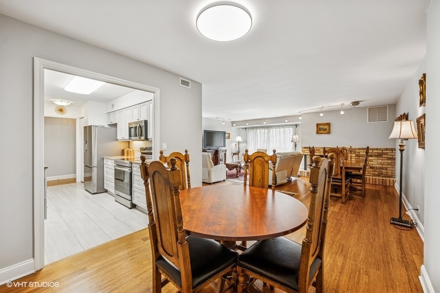1621 MISSION HILLS Road Unit: N207