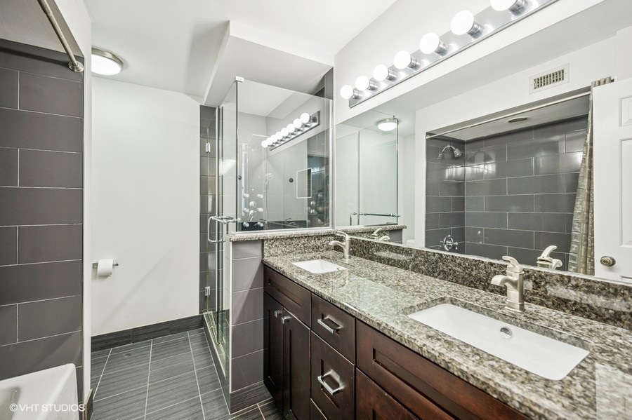 1621 MISSION HILLS Road Unit: N207