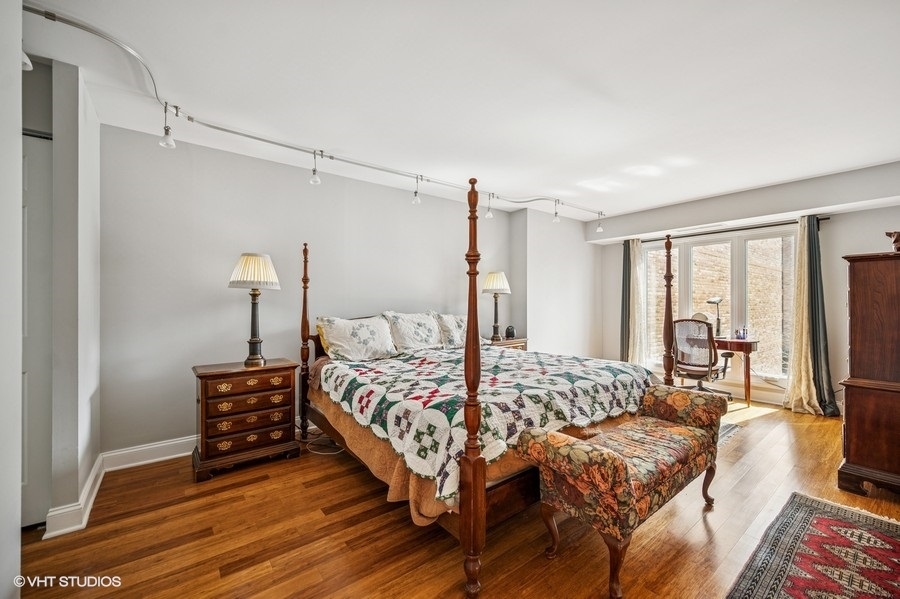 1621 MISSION HILLS Road Unit: N207