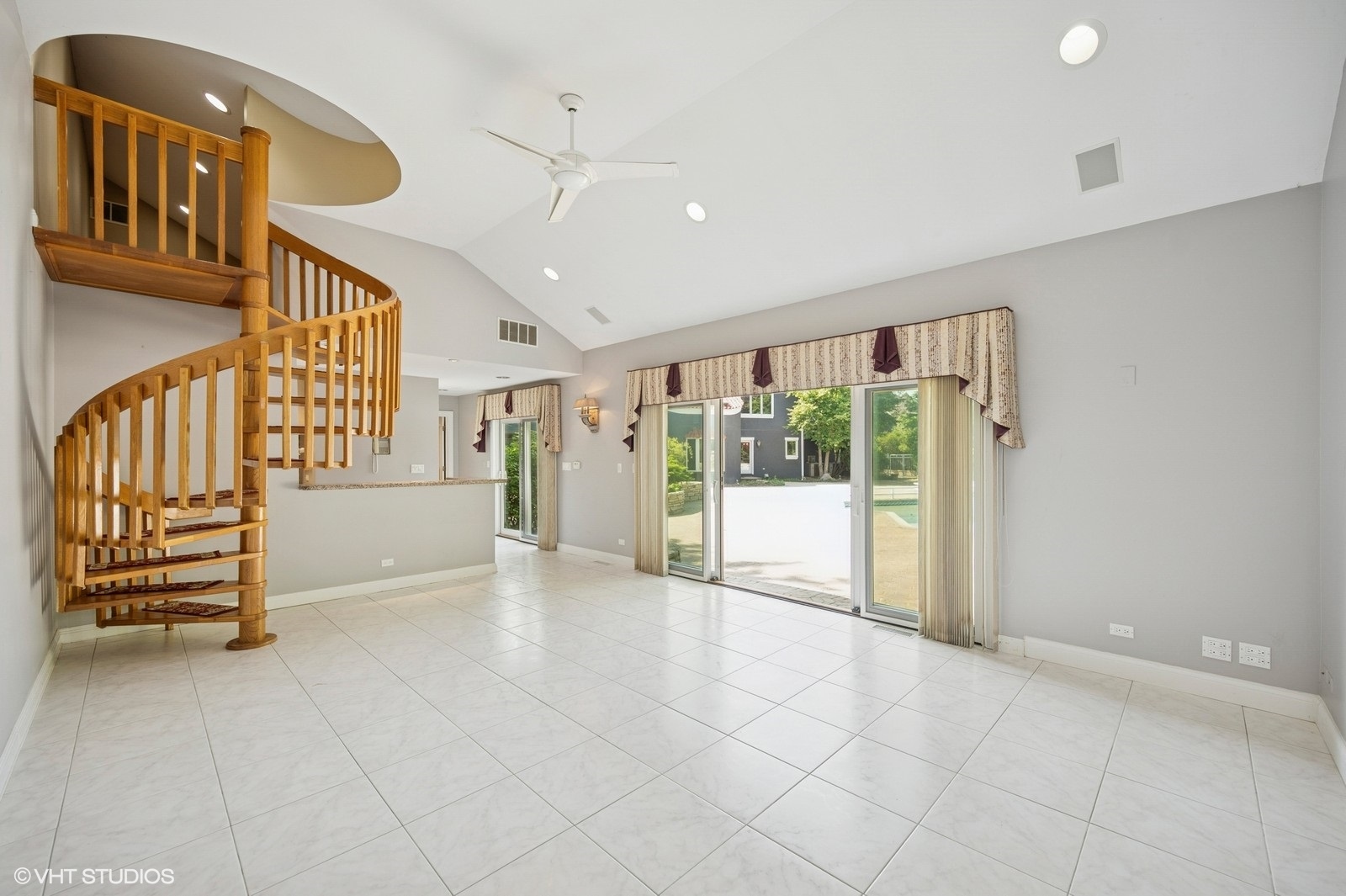 2305 Tennyson Lane