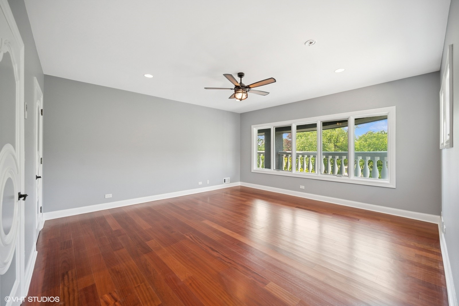 2305 Tennyson Lane
