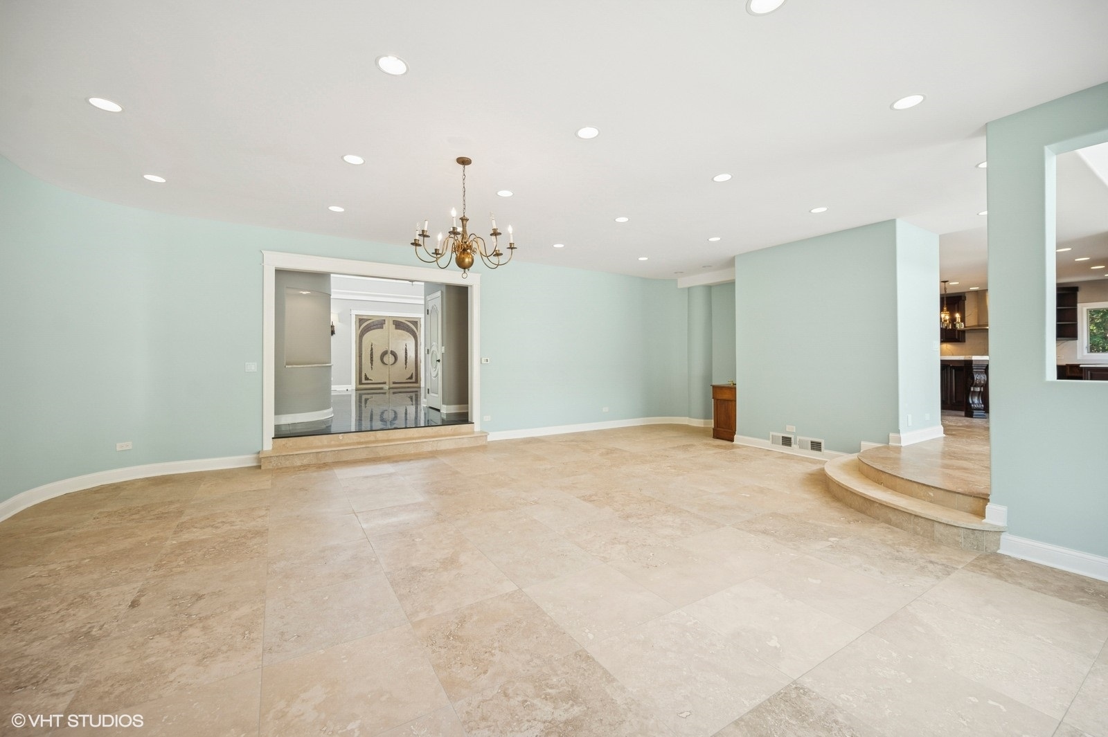 2305 Tennyson Lane