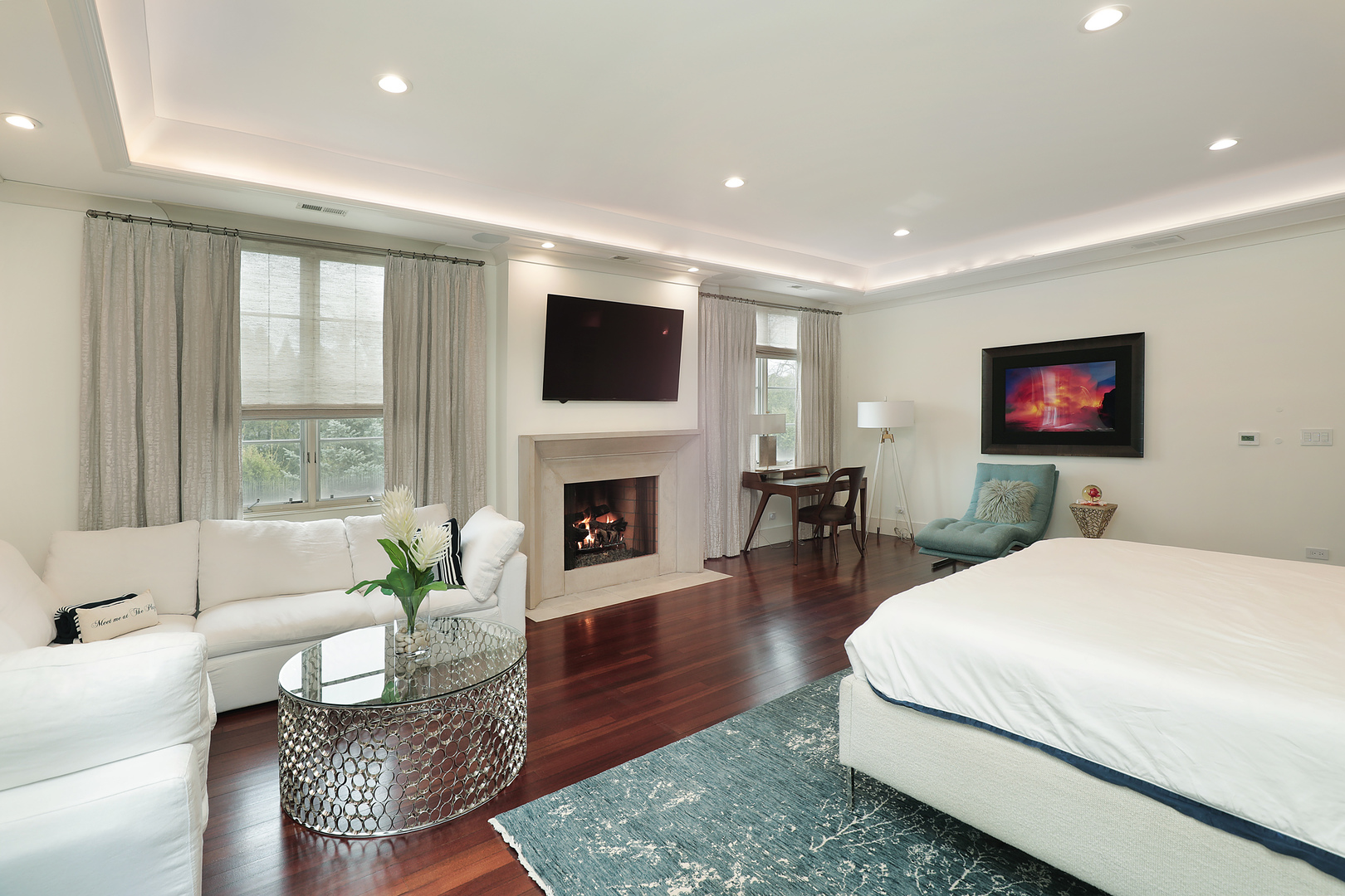 977 Sheridan Road