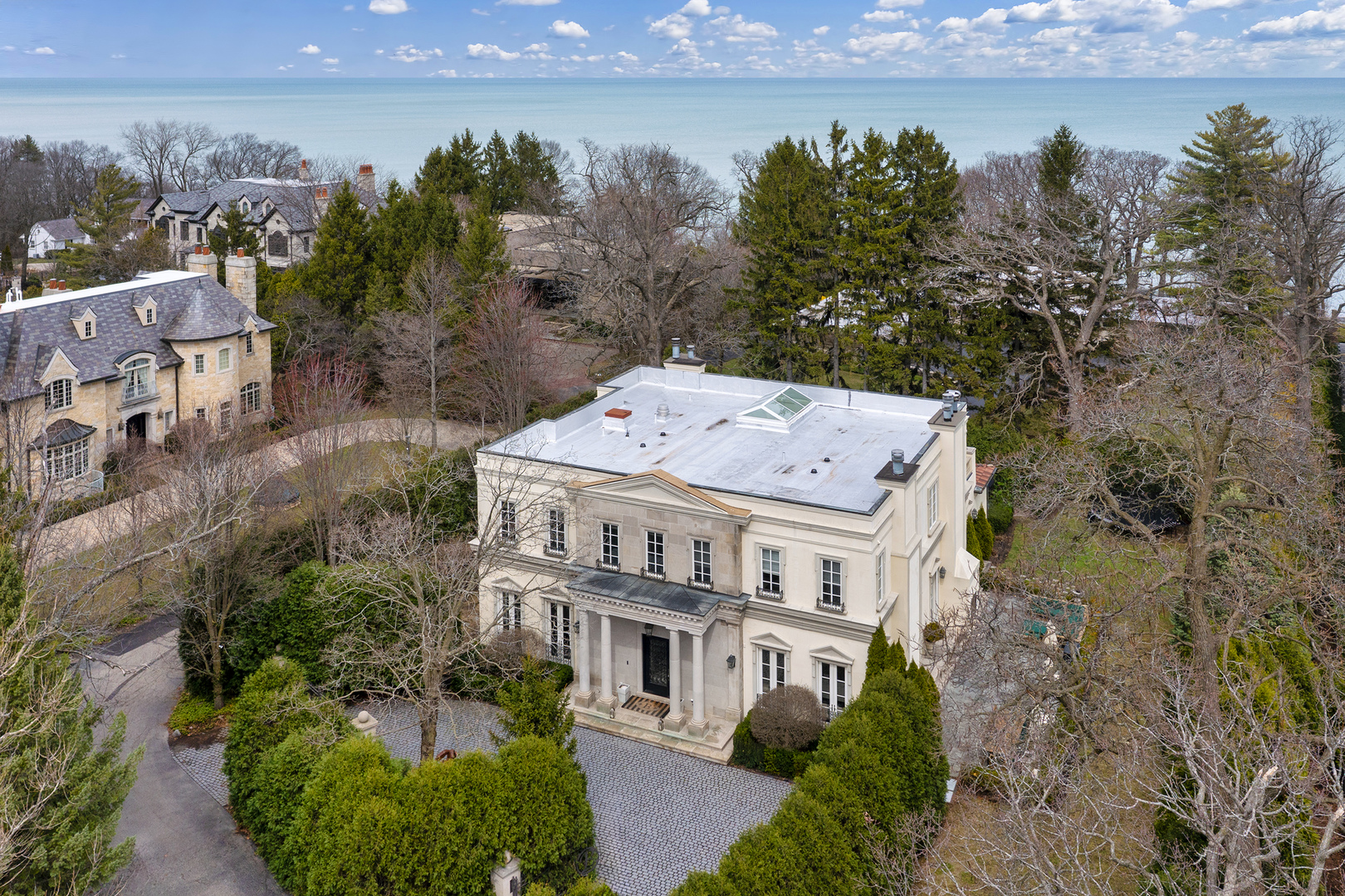 977 Sheridan Road