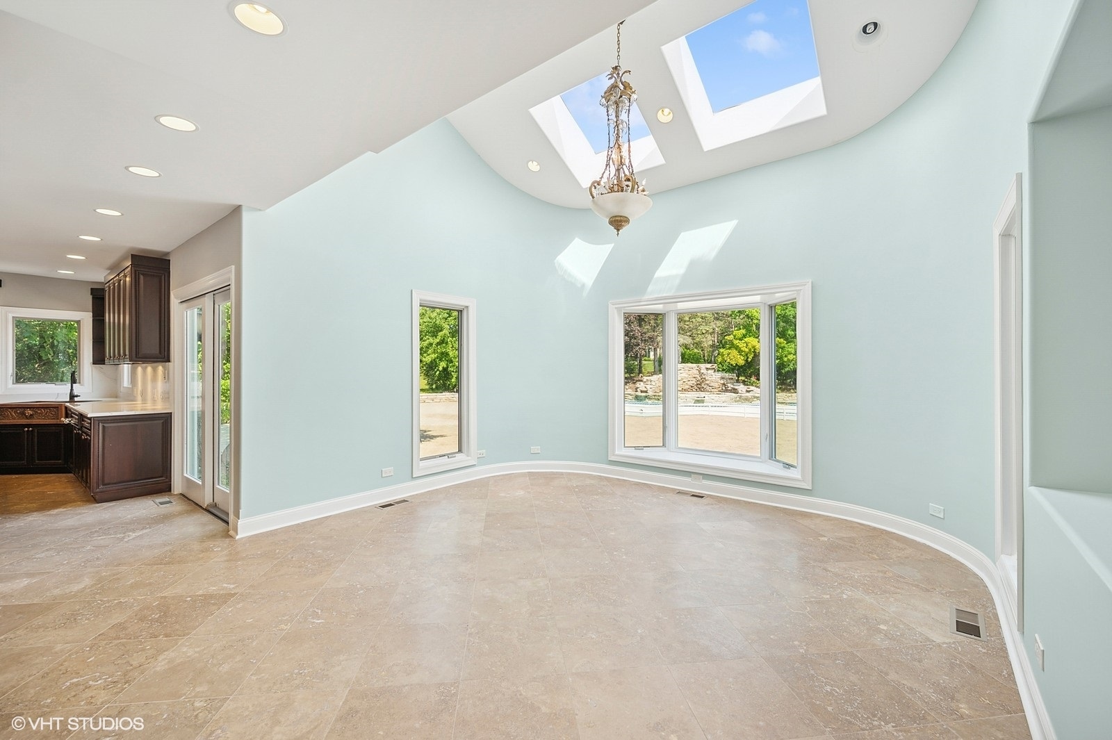 2305 Tennyson Lane