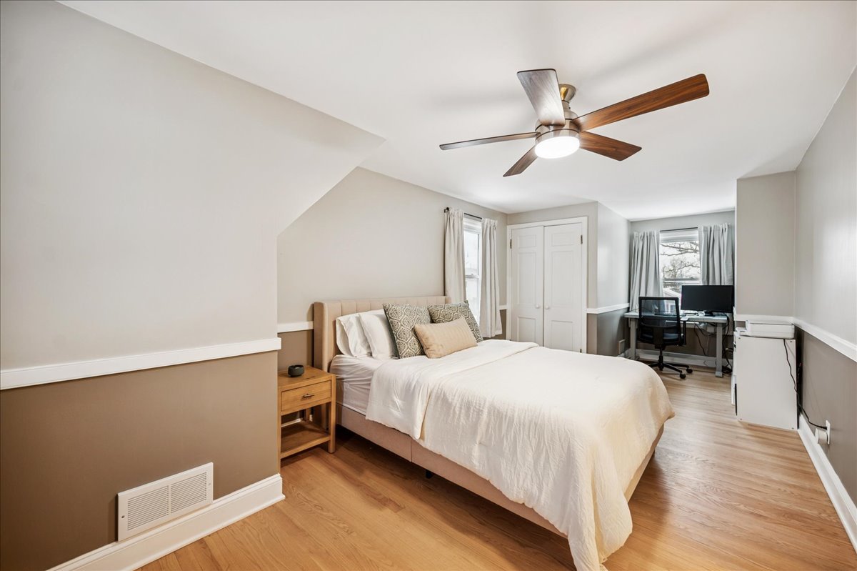 453 Longfellow Avenue