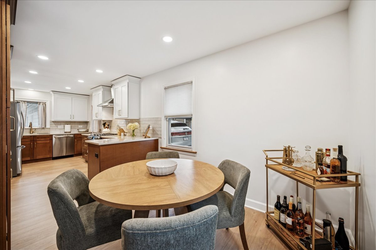 453 Longfellow Avenue