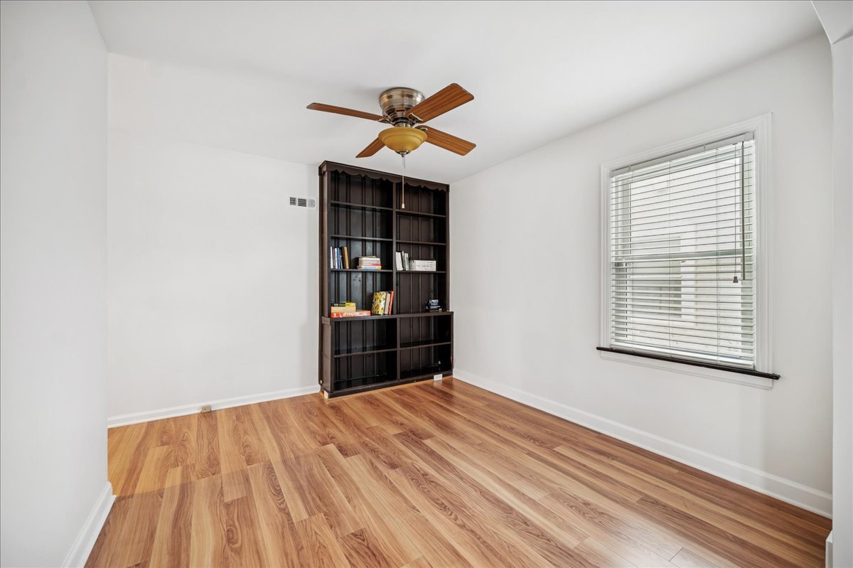 453 Longfellow Avenue