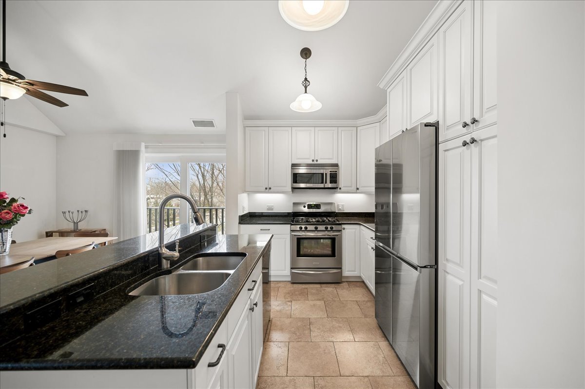 695 Roger Williams Avenue Unit: 301