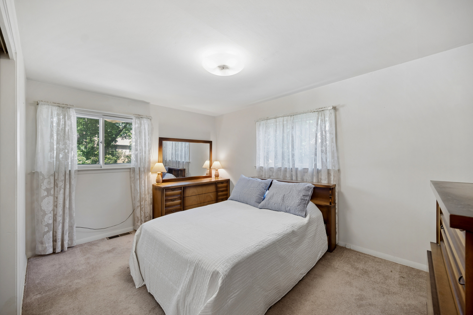 516 Hermitage Drive
