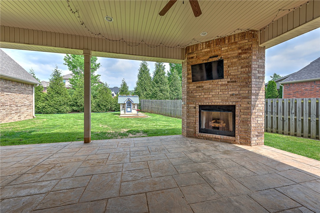 346 N Sandstone Place