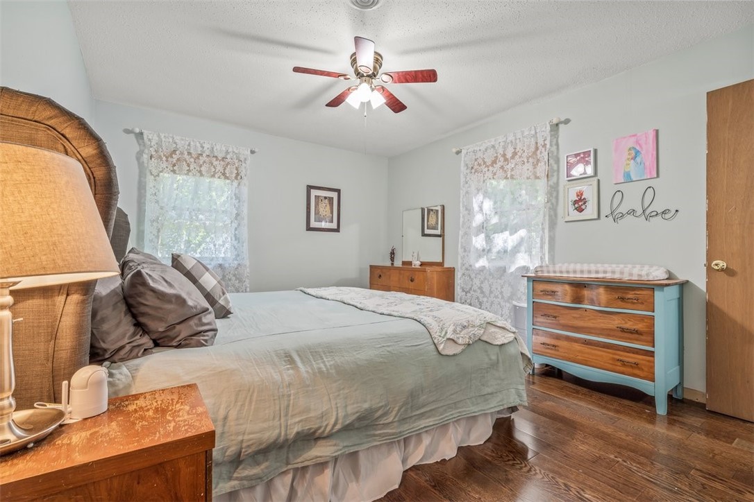 1963 Juneway Terrace