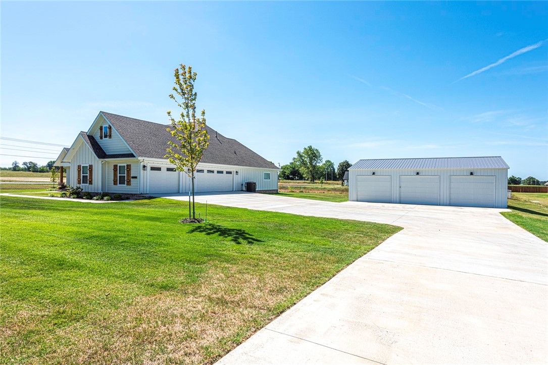 13229 BETHEL BLACKTOP WC 62 Road