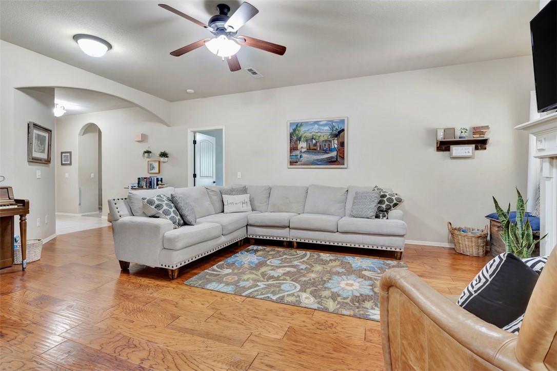 1353 S Blue Willow Avenue