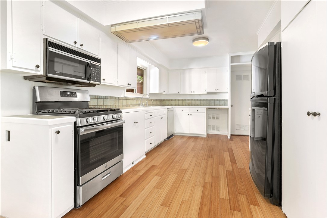 1426 Hillcrest Avenue