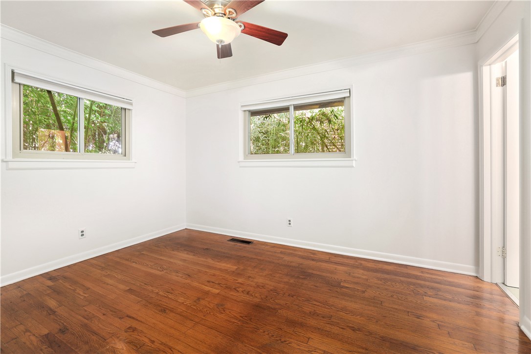 1426 Hillcrest Avenue