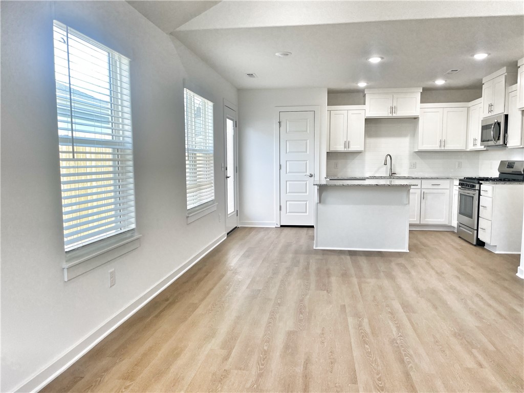 5871 W Holdcroft Drive