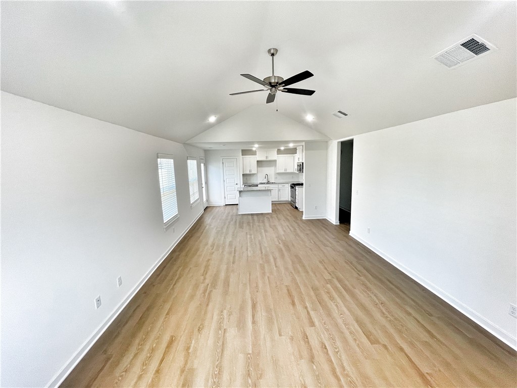 5871 W Holdcroft Drive