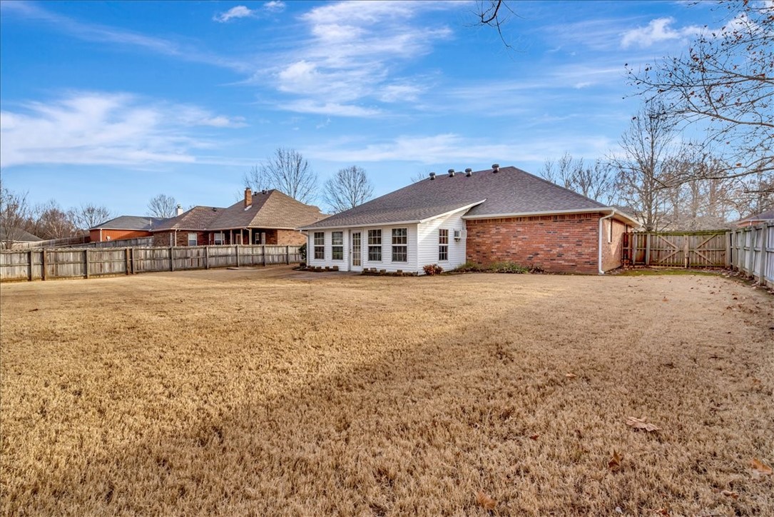 3466 E Madison Drive