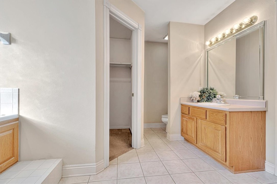 3466 E Madison Drive