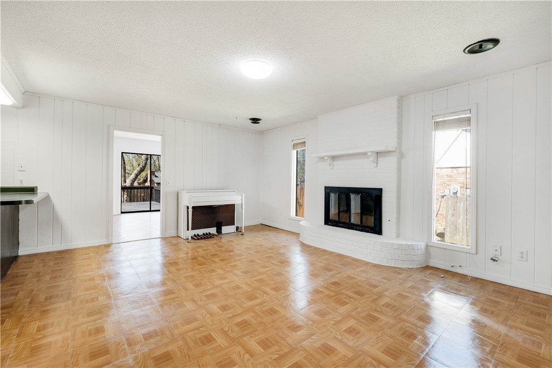 1430 Buena Vista Circle