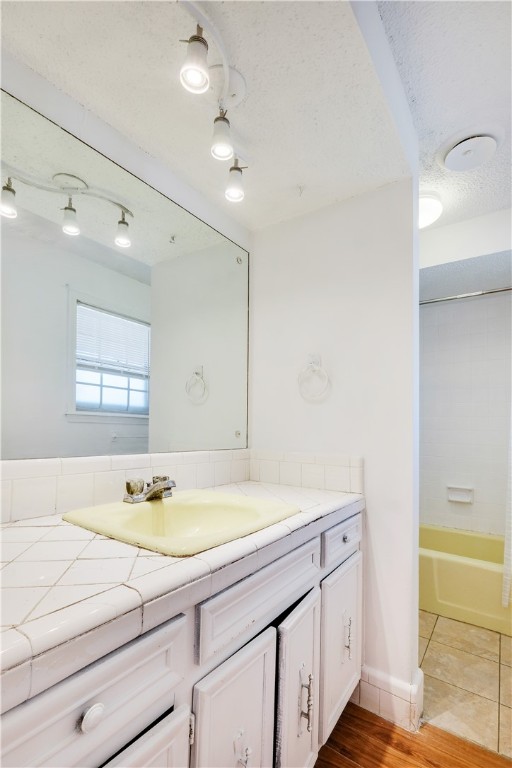 1430 Buena Vista Circle