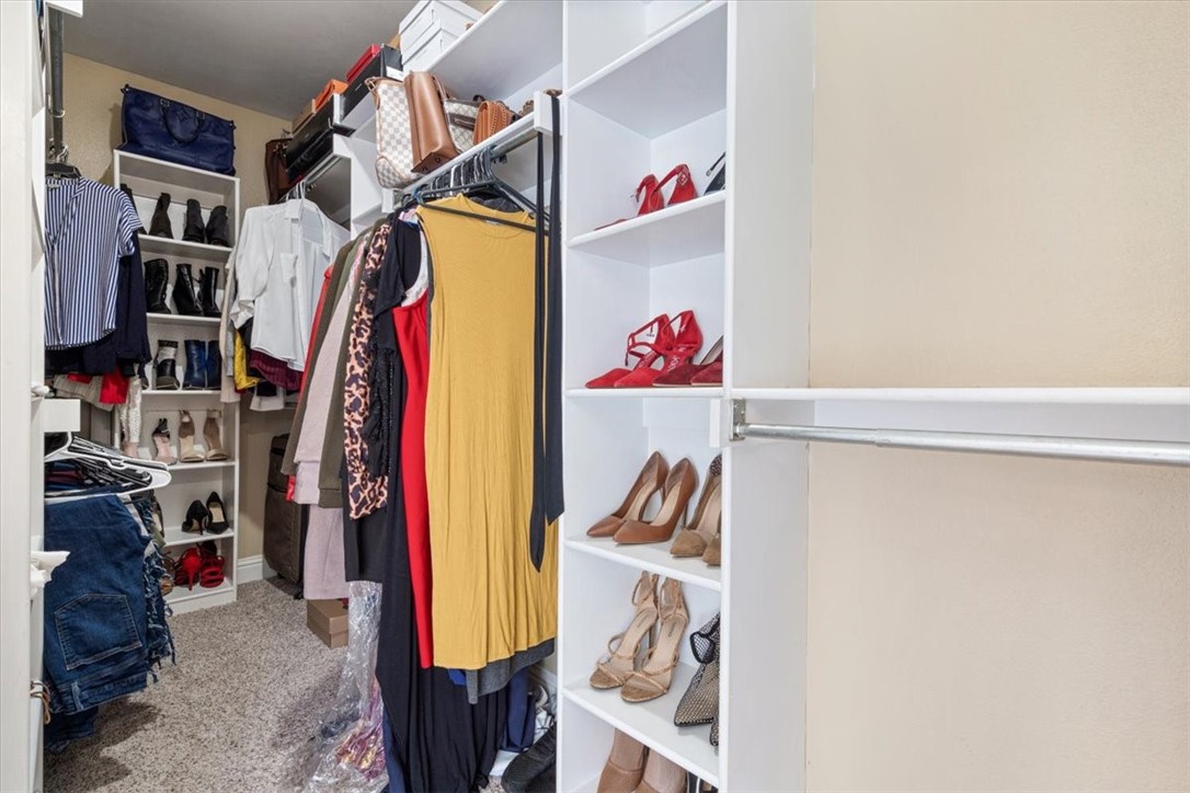 5708 W Stoney Creek Drive