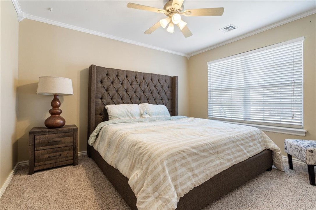 5708 W Stoney Creek Drive