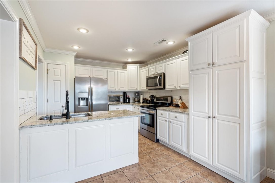 5708 W Stoney Creek Drive