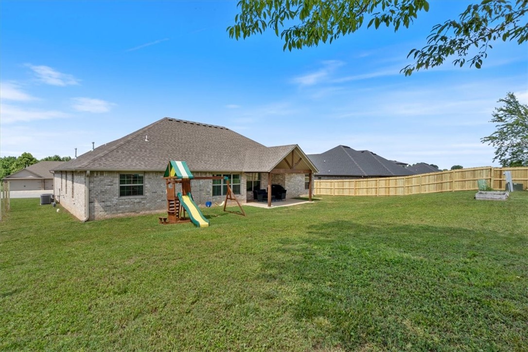 3525 Butterfly Avenue